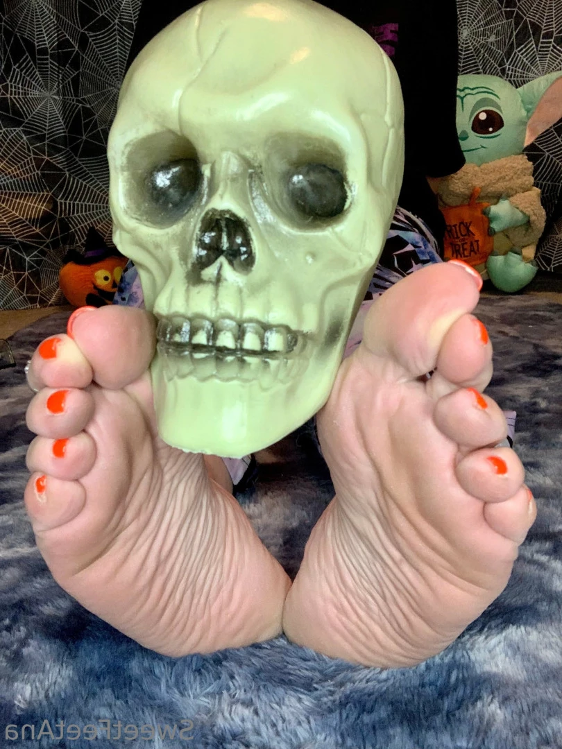 sexysweetfeetana [ sexysweetfeeta1 ] Onlyfans leaked photo 5785074 on Hotleaks.tv