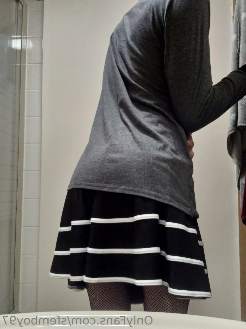 Shy_femboy97 [ sfemboy97 ] Onlyfans leaked photo 12998856 on Hotleaks.tv