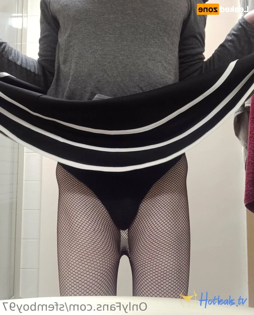 Shy_femboy97 [ sfemboy97 ] Onlyfans leaked photo 14069255 on Hotleaks.tv