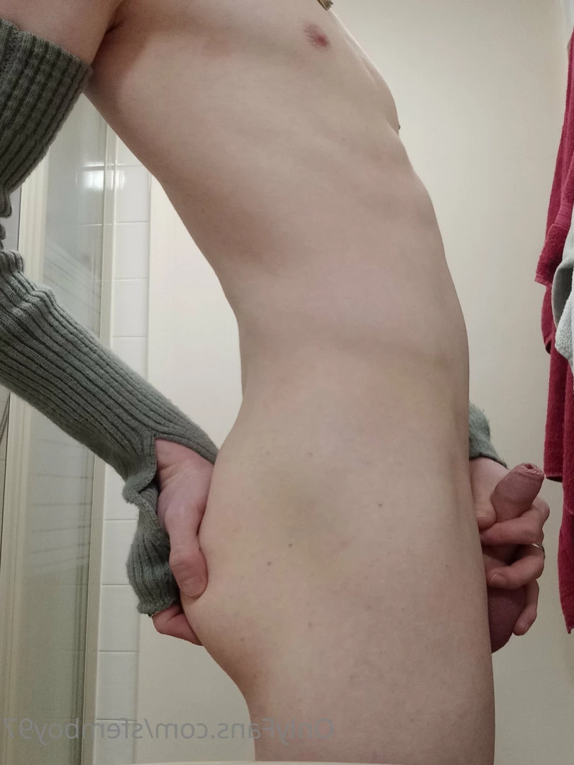 Shy_femboy97 [ sfemboy97 ] Onlyfans leaked photo 14839471 on Hotleaks.tv