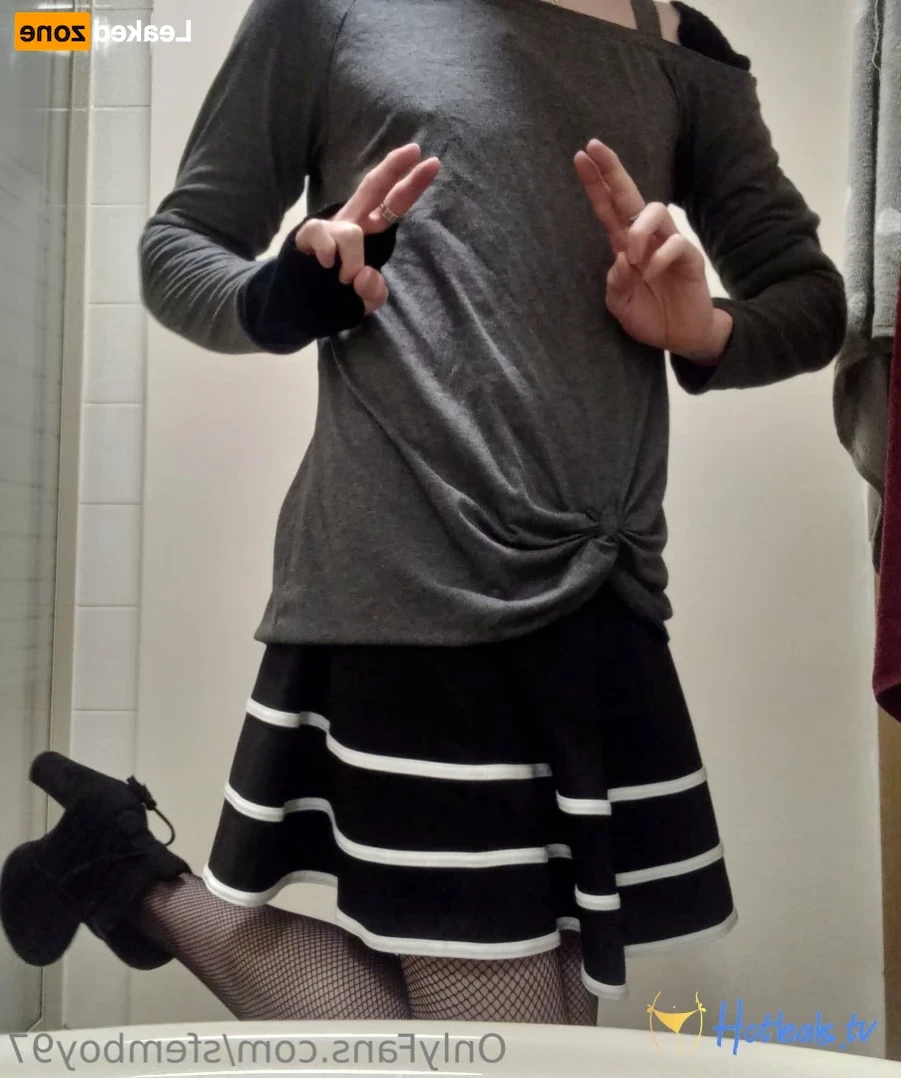 Shy_femboy97 [ sfemboy97 ] Onlyfans leaked photo 15683890 on Hotleaks.tv