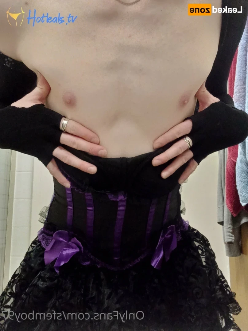 Shy_femboy97 [ sfemboy97 ] Onlyfans leaked photo 15904525 on Hotleaks.tv