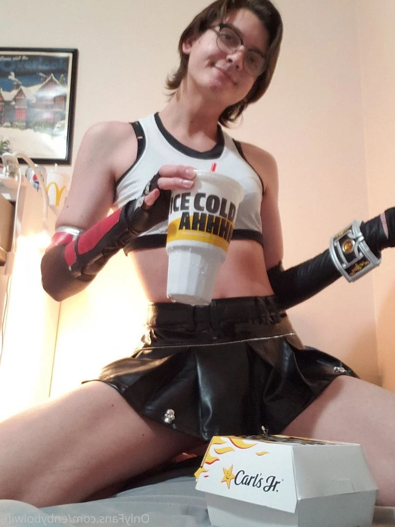 Enby Boi Wife [ enbyboiwife ] Onlyfans leaked photo 365284 on Hotleaks.tv