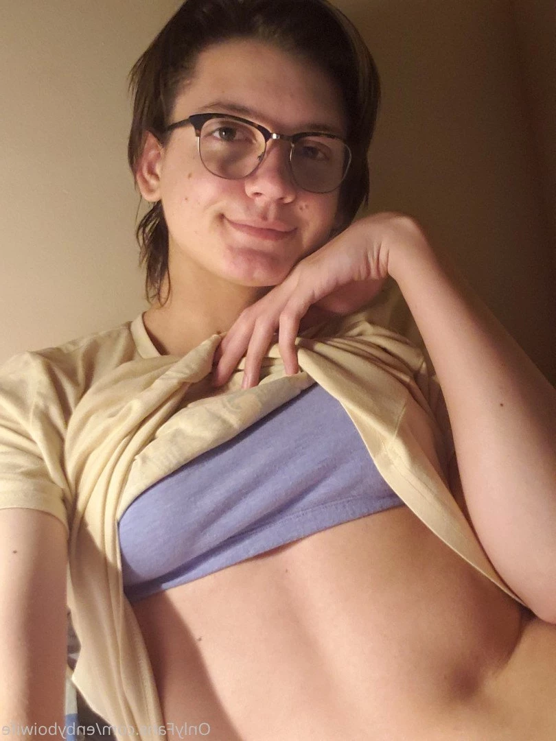 Enby Boi Wife [ enbyboiwife ] Onlyfans leaked photo 365287 on Hotleaks.tv