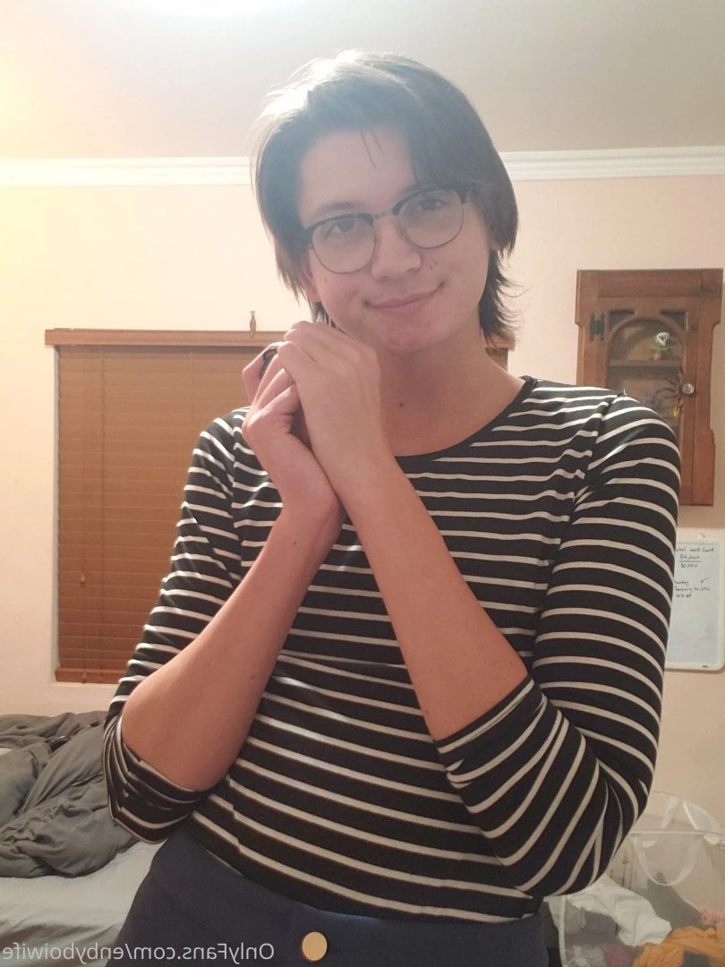 Enby Boi Wife [ enbyboiwife ] Onlyfans leaked photo 365310 on Hotleaks.tv