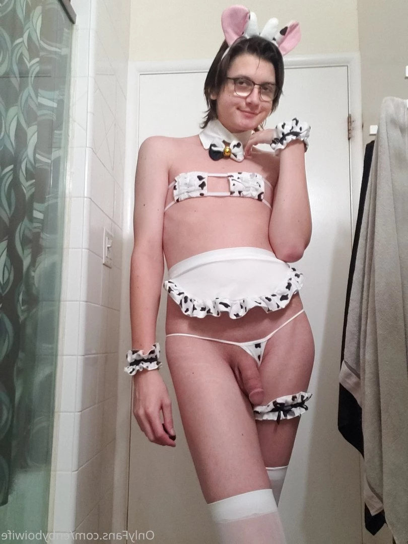 Enby Boi Wife [ enbyboiwife ] Onlyfans leaked photo 365322 on Hotleaks.tv
