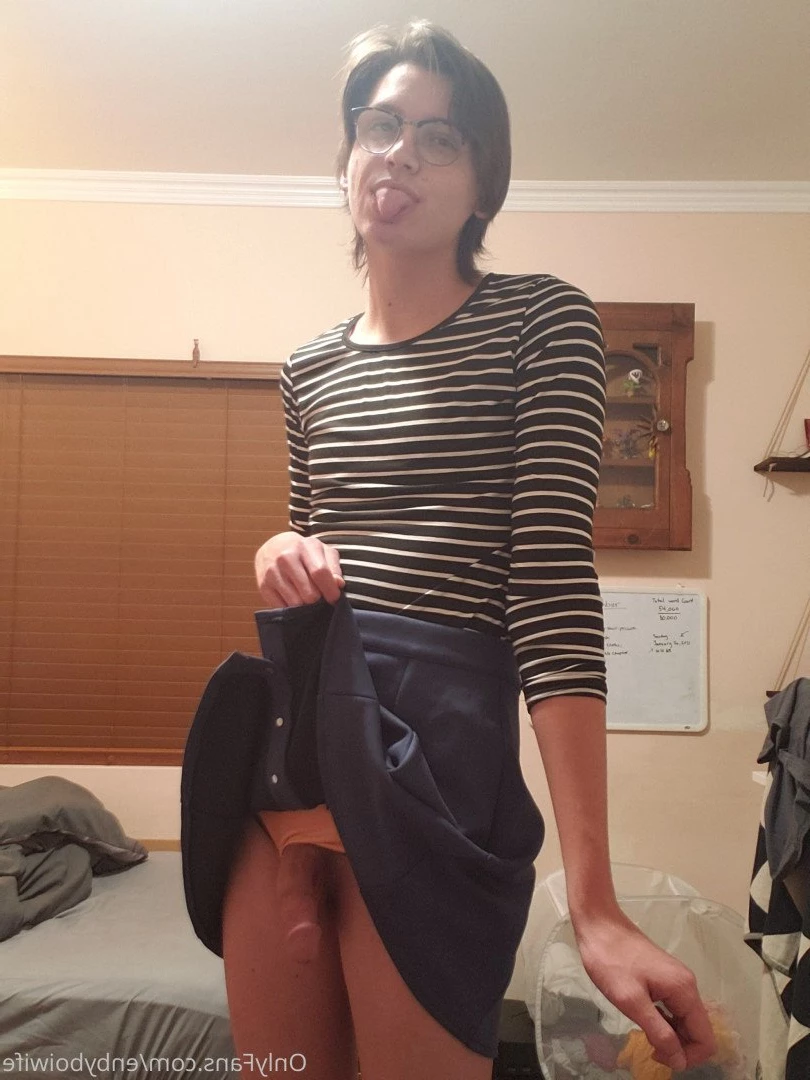 Enby Boi Wife [ enbyboiwife ] Onlyfans leaked photo 365393 on Hotleaks.tv