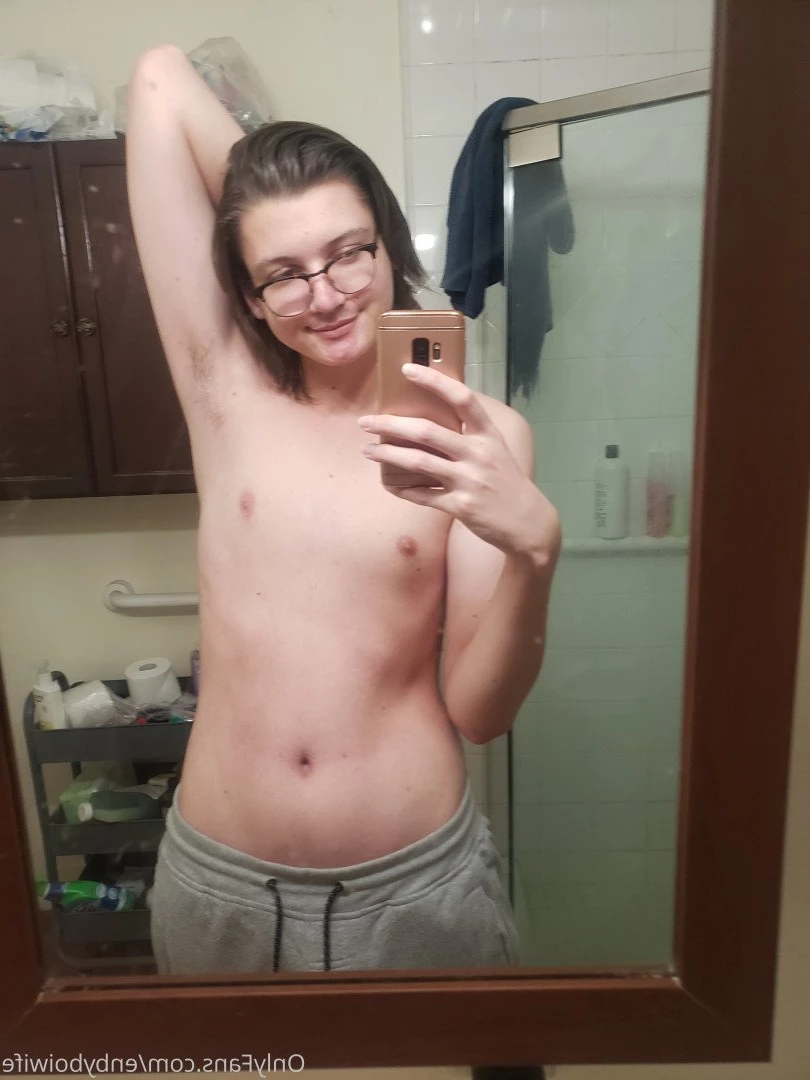 Enby Boi Wife [ enbyboiwife ] Onlyfans leaked photo 365481 on Hotleaks.tv