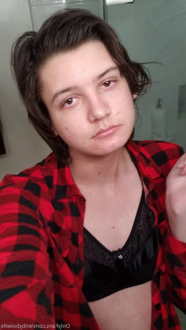 Enby Boi Wife [ enbyboiwife ] Onlyfans leaked photo 365486 on Hotleaks.tv