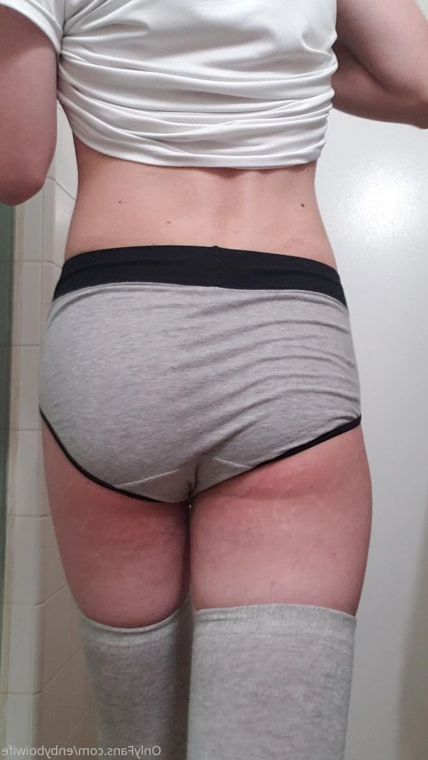 Enby Boi Wife [ enbyboiwife ] Onlyfans leaked photo 365648 on Hotleaks.tv