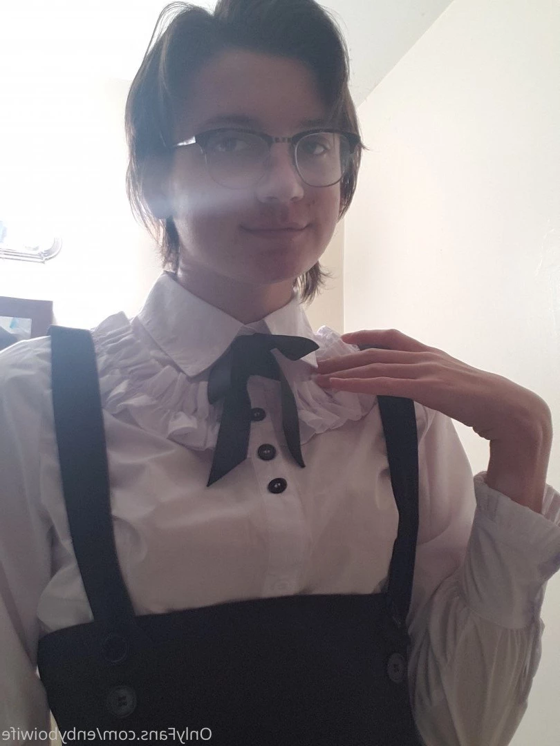 Enby Boi Wife [ enbyboiwife ] Onlyfans leaked photo 365652 on Hotleaks.tv