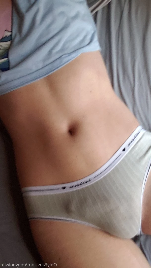 Enby Boi Wife [ enbyboiwife ] Onlyfans leaked photo 365661 on Hotleaks.tv