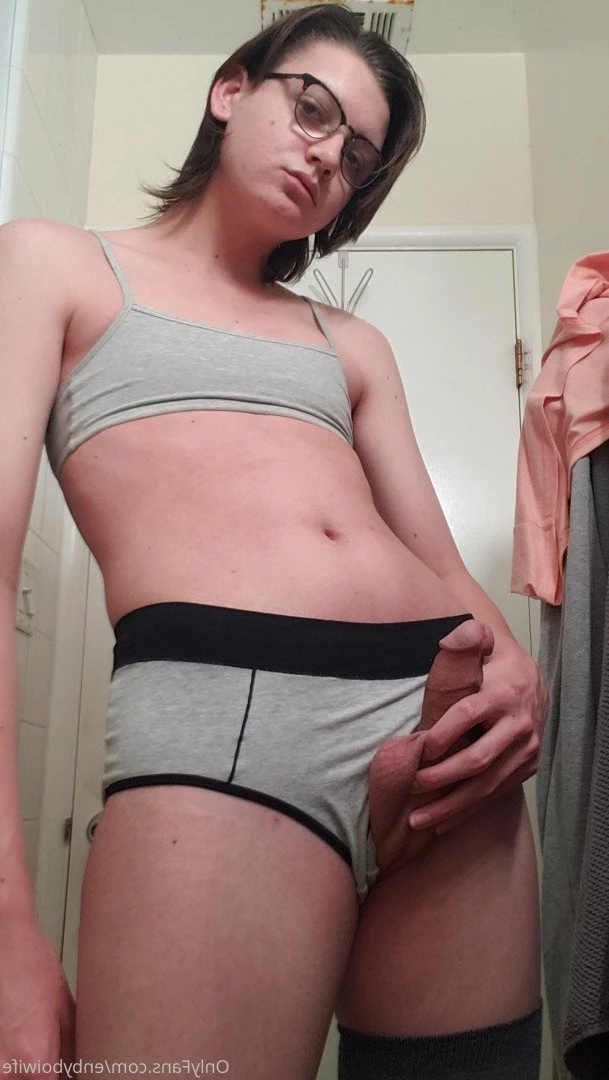 Enby Boi Wife [ enbyboiwife ] Onlyfans leaked photo 365714 on Hotleaks.tv
