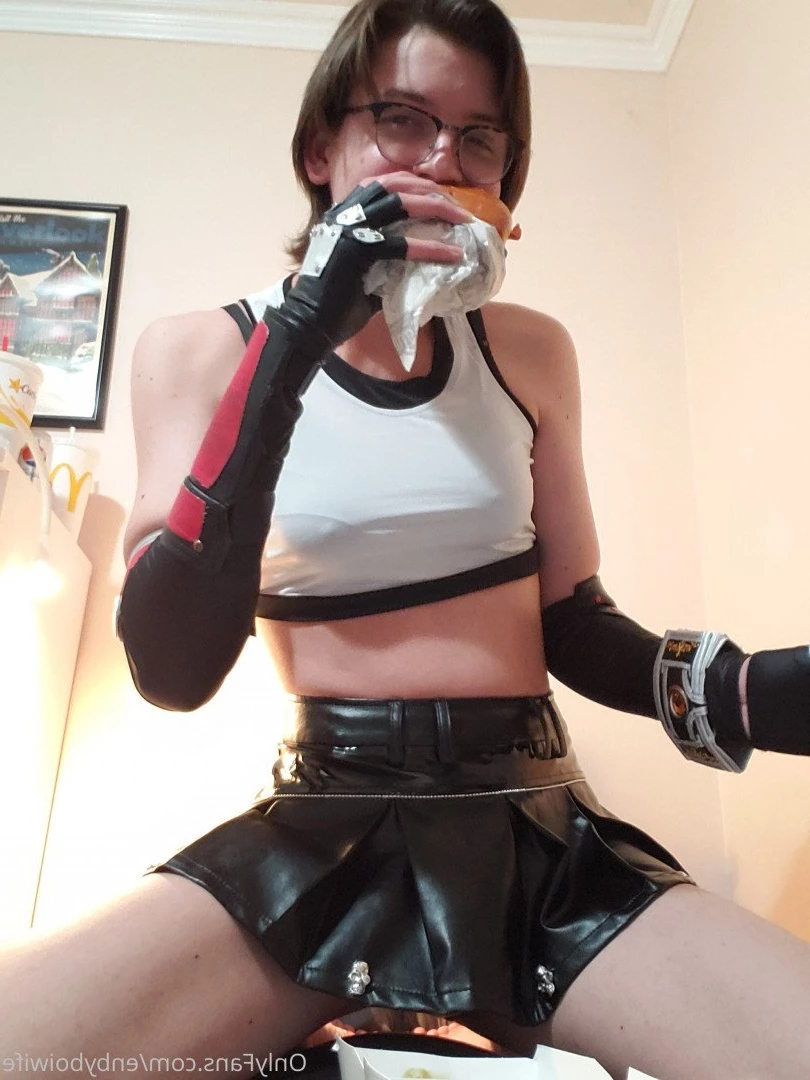 Enby Boi Wife [ enbyboiwife ] Onlyfans leaked photo 365822 on Hotleaks.tv
