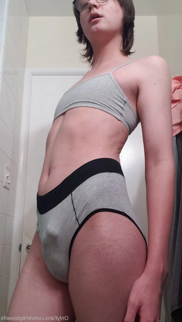 Enby Boi Wife [ enbyboiwife ] Onlyfans leaked photo 365824 on Hotleaks.tv