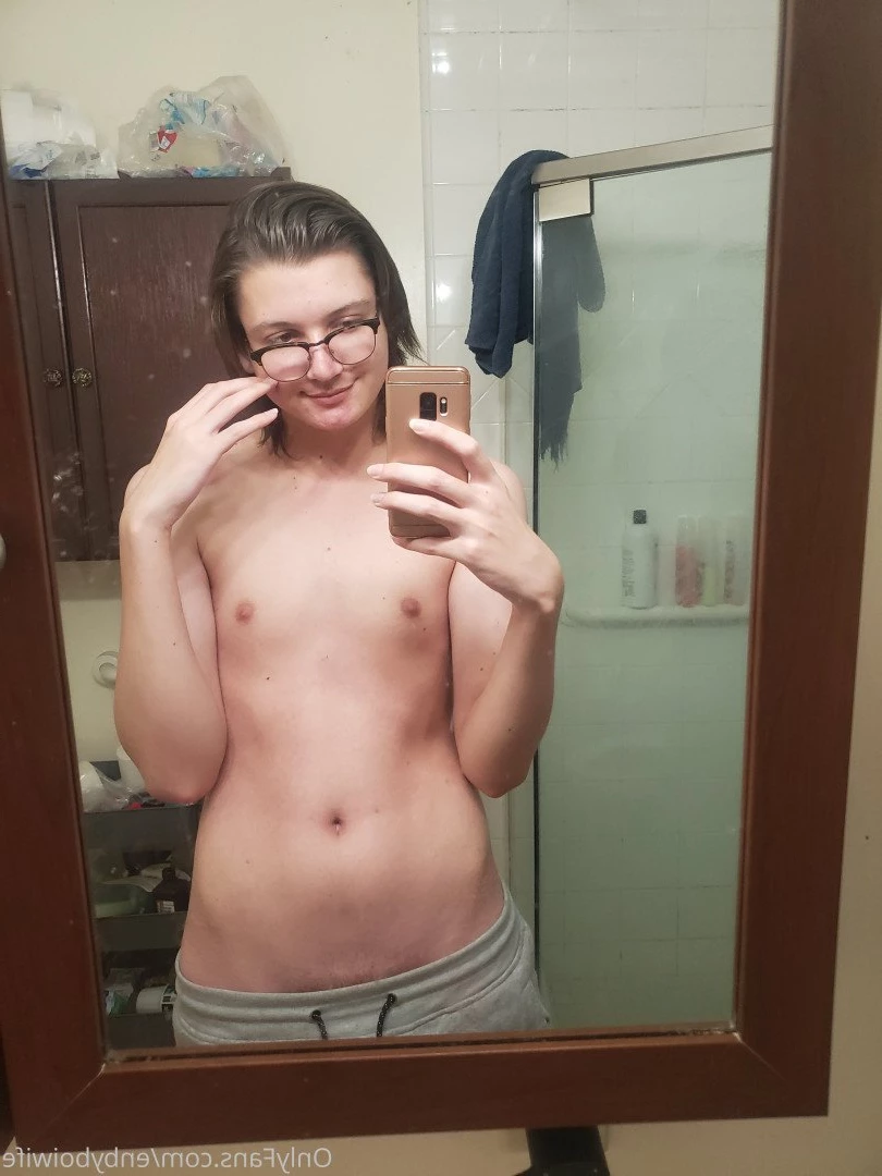 Enby Boi Wife [ enbyboiwife ] Onlyfans leaked photo 365836 on Hotleaks.tv