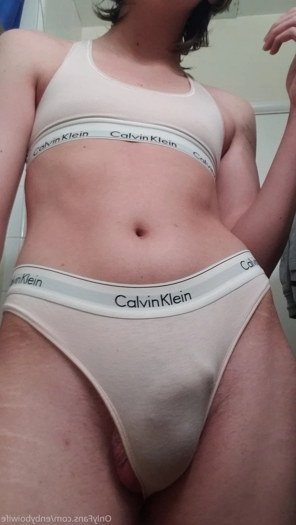 Enby Boi Wife [ enbyboiwife ] Onlyfans leaked photo 365883 on Hotleaks.tv