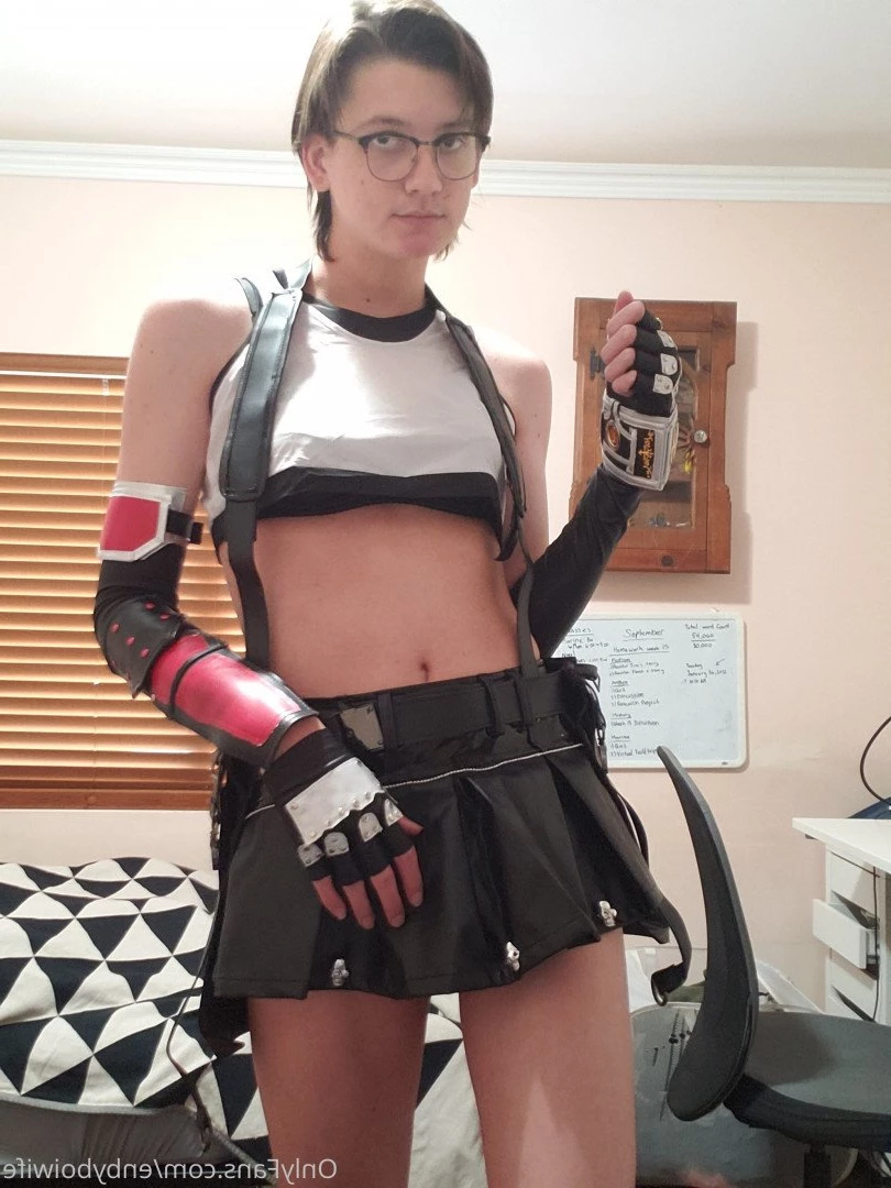 Enby Boi Wife [ enbyboiwife ] Onlyfans leaked photo 365912 on Hotleaks.tv