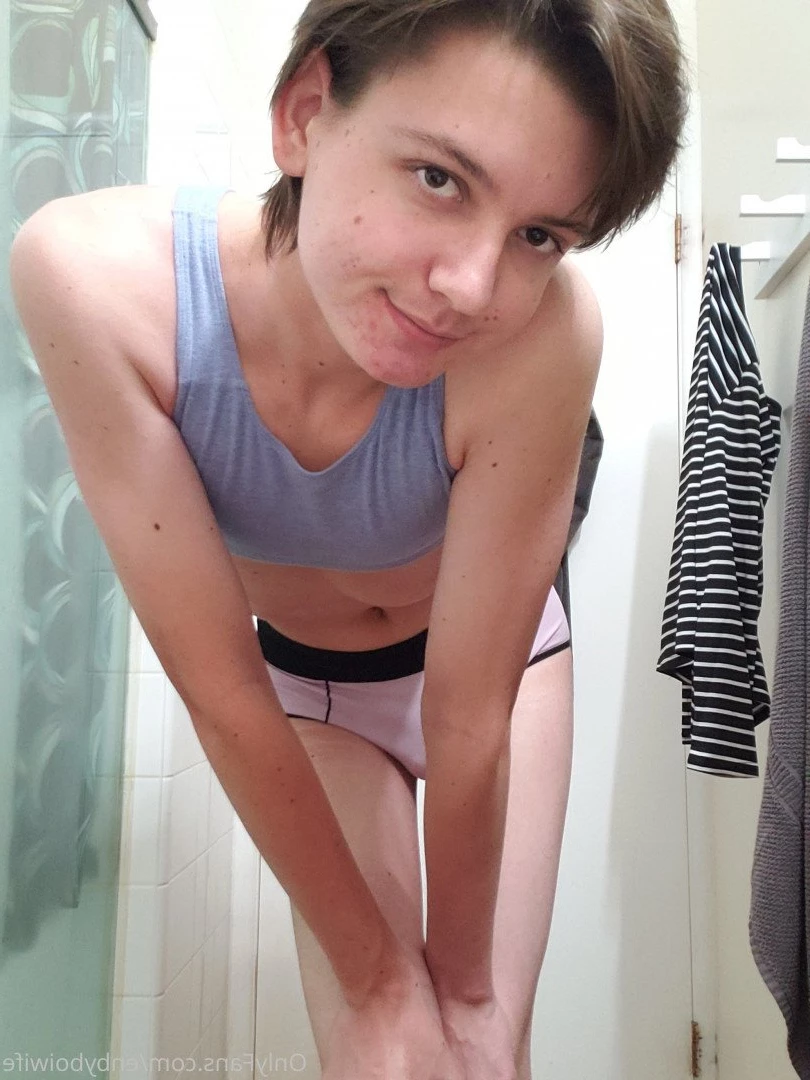 Enby Boi Wife [ enbyboiwife ] Onlyfans leaked photo 365986 on Hotleaks.tv