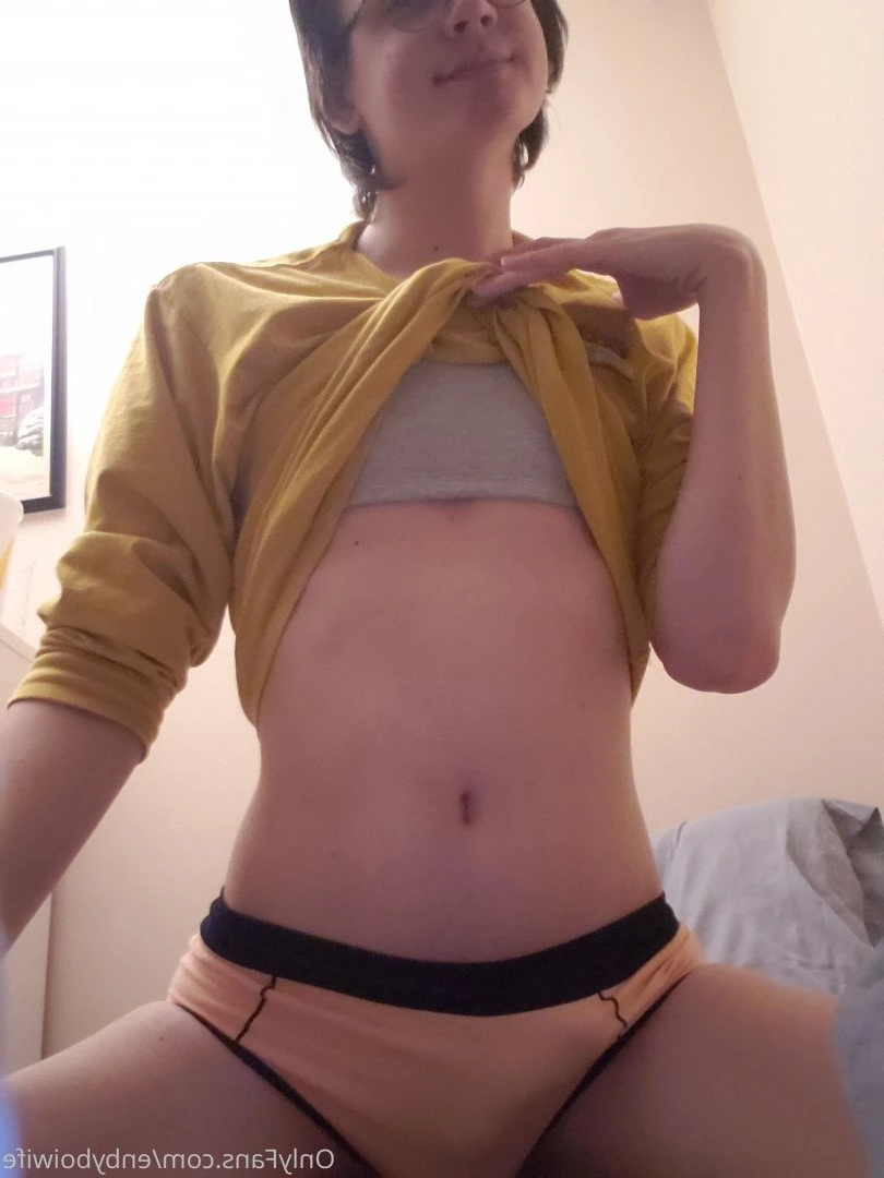 Enby Boi Wife [ enbyboiwife ] Onlyfans leaked photo 366195 on Hotleaks.tv