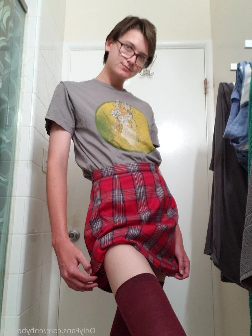 Enby Boi Wife [ enbyboiwife ] Onlyfans leaked photo 366242 on Hotleaks.tv