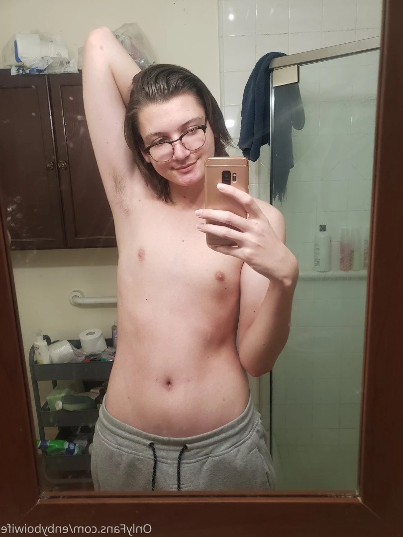Enby Boi Wife [ enbyboiwife ] Onlyfans leaked photo 366305 on Hotleaks.tv