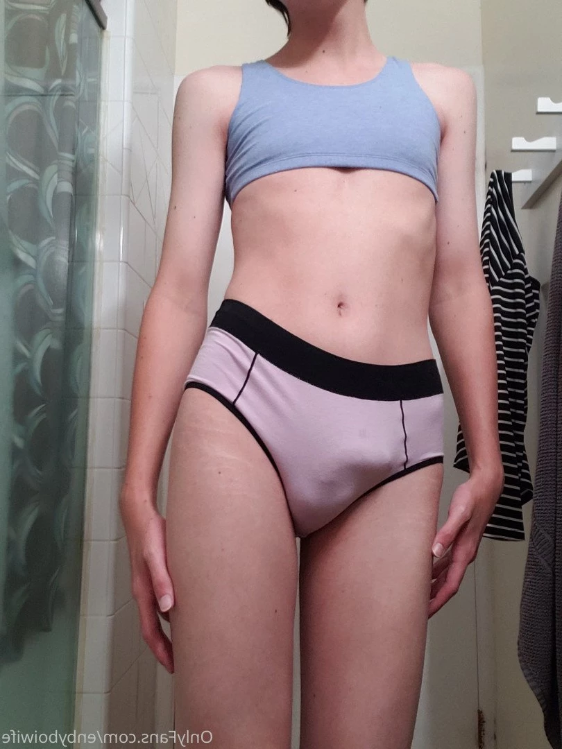 Enby Boi Wife [ enbyboiwife ] Onlyfans leaked photo 366357 on Hotleaks.tv