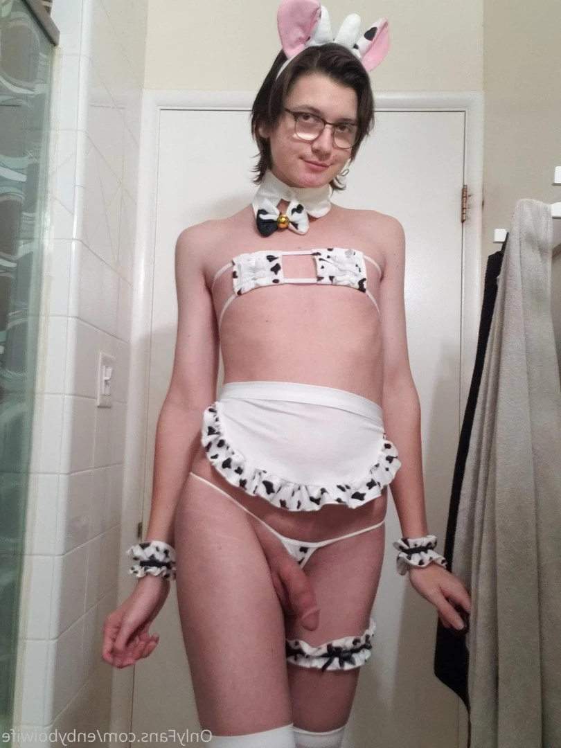 Enby Boi Wife [ enbyboiwife ] Onlyfans leaked photo 366362 on Hotleaks.tv