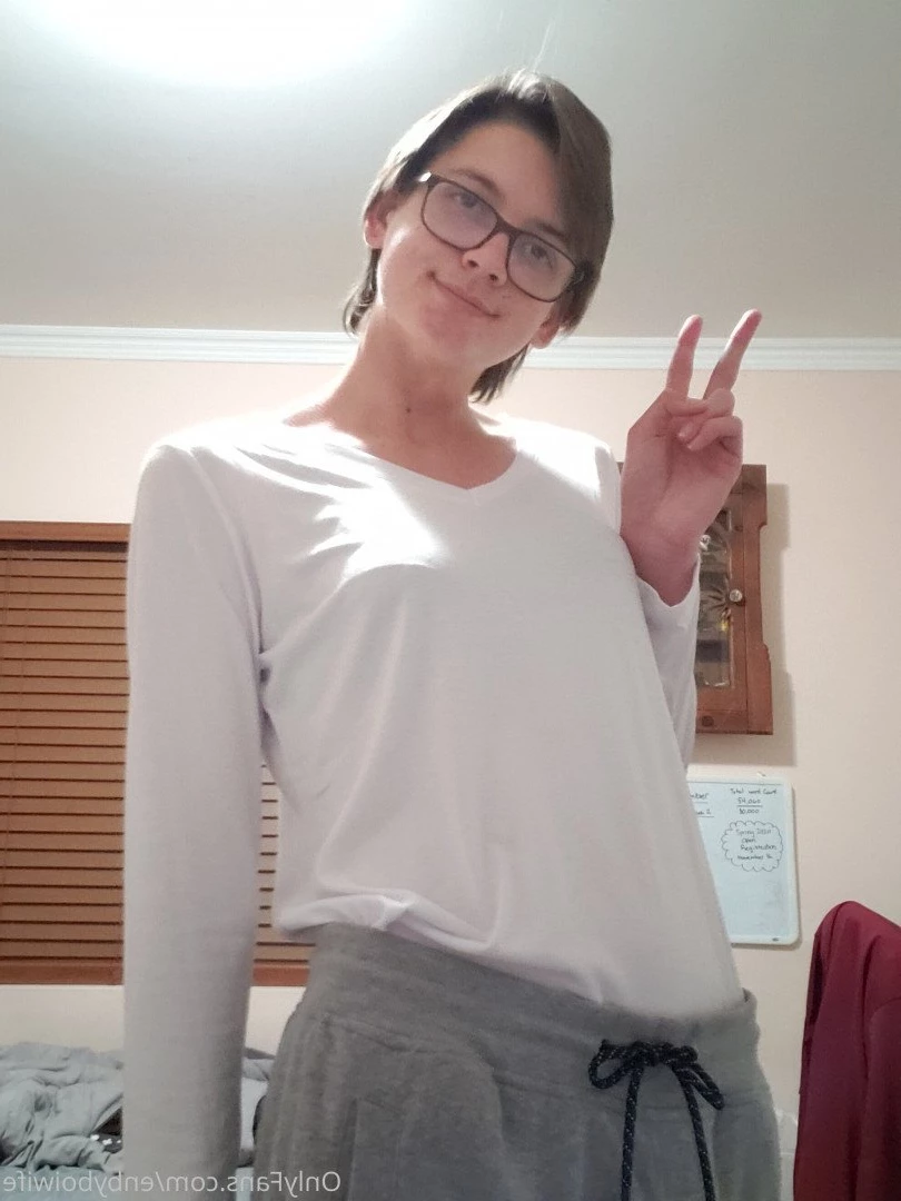 Enby Boi Wife [ enbyboiwife ] Onlyfans leaked photo 366445 on Hotleaks.tv