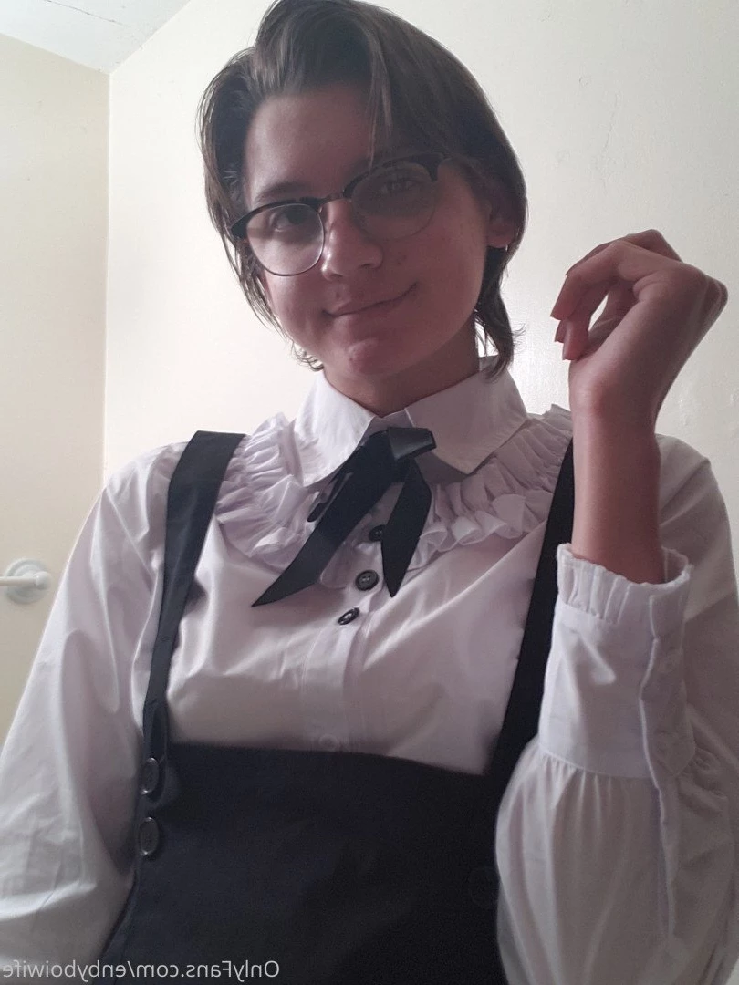 Enby Boi Wife [ enbyboiwife ] Onlyfans leaked photo 366474 on Hotleaks.tv