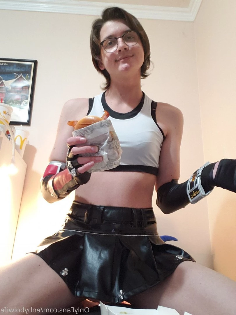 Enby Boi Wife [ enbyboiwife ] Onlyfans leaked photo 366555 on Hotleaks.tv