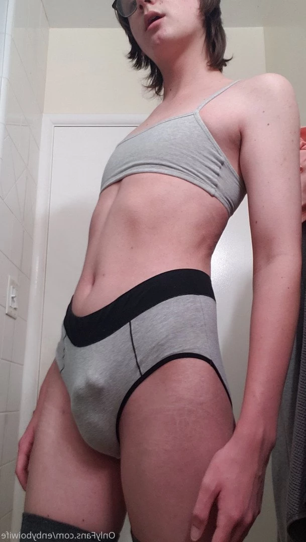 Enby Boi Wife [ enbyboiwife ] Onlyfans leaked photo 366643 on Hotleaks.tv