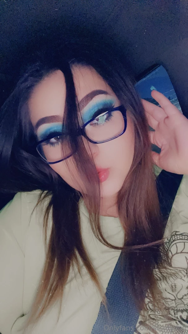 𝐋𝐚𝐭𝐢𝐧𝐚 𝐆𝐚𝐦𝐞𝐫 𝐧𝐞𝐞𝐝𝐬 𝐝*𝐜𝐤 🎮👸🏻💦 [ shadydoll ] Onlyfans leaked photo 18440101 on Hotleaks.tv