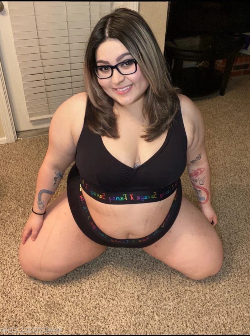 𝐋𝐚𝐭𝐢𝐧𝐚 𝐆𝐚𝐦𝐞𝐫 𝐧𝐞𝐞𝐝𝐬 𝐝*𝐜𝐤 🎮👸🏻💦 [ shadydoll ] Onlyfans leaked photo 11457868 on Hotleaks.tv