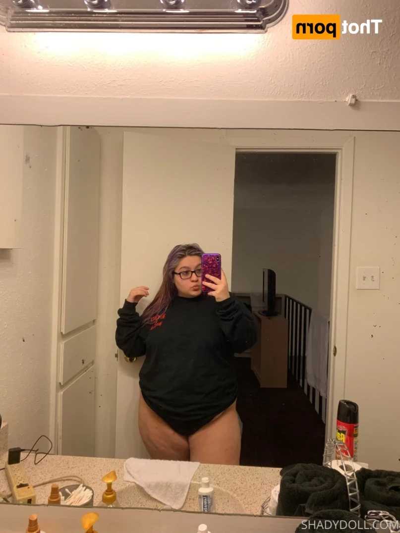𝐋𝐚𝐭𝐢𝐧𝐚 𝐆𝐚𝐦𝐞𝐫 𝐧𝐞𝐞𝐝𝐬 𝐝*𝐜𝐤 🎮👸🏻💦 [ shadydoll ] Onlyfans leaked photo 11806813 on Hotleaks.tv