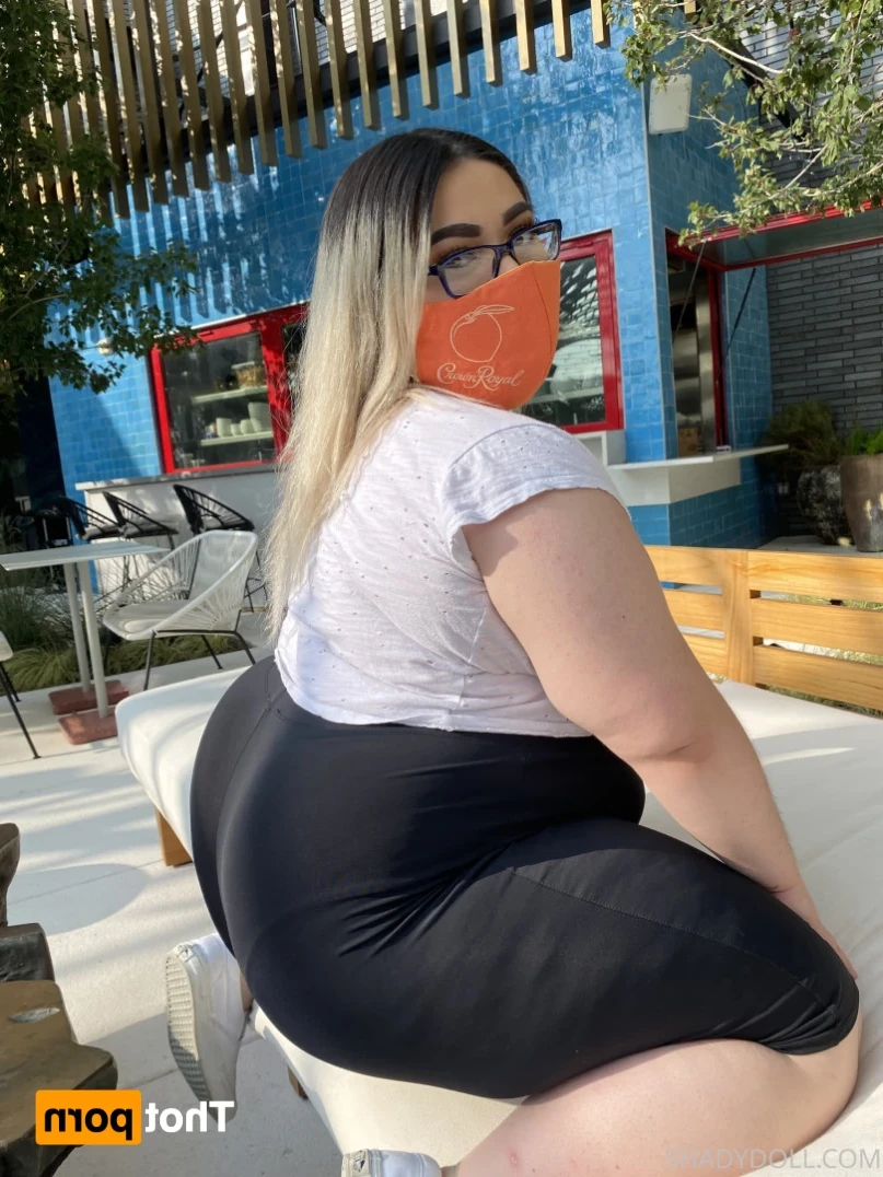 𝐋𝐚𝐭𝐢𝐧𝐚 𝐆𝐚𝐦𝐞𝐫 𝐧𝐞𝐞𝐝𝐬 𝐝*𝐜𝐤 🎮👸🏻💦 [ shadydoll ] Onlyfans leaked photo 11806824 on Hotleaks.tv