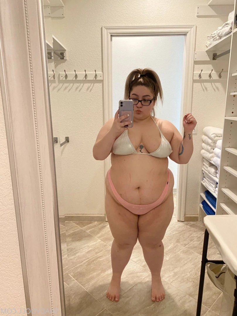 𝐋𝐚𝐭𝐢𝐧𝐚 𝐆𝐚𝐦𝐞𝐫 𝐧𝐞𝐞𝐝𝐬 𝐝*𝐜𝐤 🎮👸🏻💦 [ shadydoll ] Onlyfans leaked photo 12665171 on Hotleaks.tv