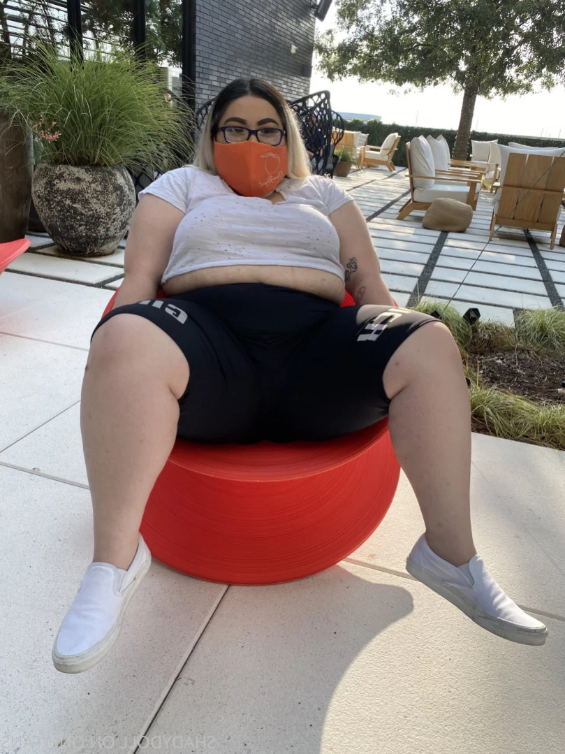 𝐋𝐚𝐭𝐢𝐧𝐚 𝐆𝐚𝐦𝐞𝐫 𝐧𝐞𝐞𝐝𝐬 𝐝*𝐜𝐤 🎮👸🏻💦 [ shadydoll ] Onlyfans leaked photo 12715652 on Hotleaks.tv