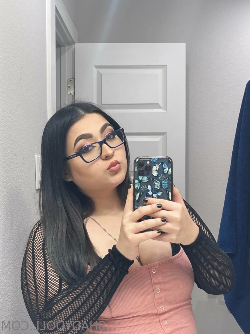 𝐋𝐚𝐭𝐢𝐧𝐚 𝐆𝐚𝐦𝐞𝐫 𝐧𝐞𝐞𝐝𝐬 𝐝*𝐜𝐤 🎮👸🏻💦 [ shadydoll ] Onlyfans leaked photo 12886995 on Hotleaks.tv