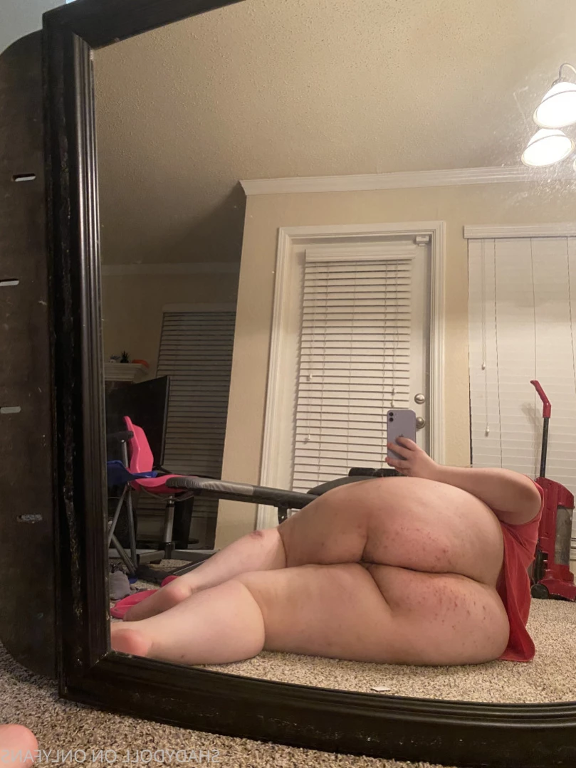 𝐋𝐚𝐭𝐢𝐧𝐚 𝐆𝐚𝐦𝐞𝐫 𝐧𝐞𝐞𝐝𝐬 𝐝*𝐜𝐤 🎮👸🏻💦 [ shadydoll ] Onlyfans leaked photo 13241723 on Hotleaks.tv