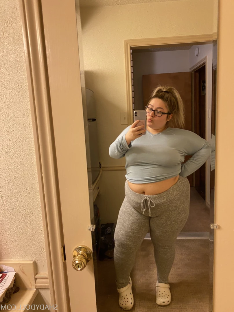 𝐋𝐚𝐭𝐢𝐧𝐚 𝐆𝐚𝐦𝐞𝐫 𝐧𝐞𝐞𝐝𝐬 𝐝*𝐜𝐤 🎮👸🏻💦 [ shadydoll ] Onlyfans leaked photo 13242725 on Hotleaks.tv