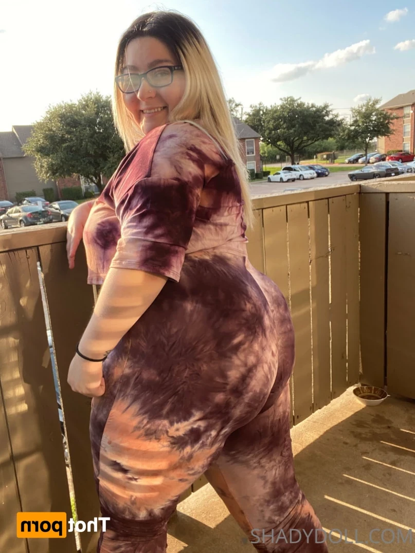 𝐋𝐚𝐭𝐢𝐧𝐚 𝐆𝐚𝐦𝐞𝐫 𝐧𝐞𝐞𝐝𝐬 𝐝*𝐜𝐤 🎮👸🏻💦 [ shadydoll ] Onlyfans leaked photo 13243942 on Hotleaks.tv