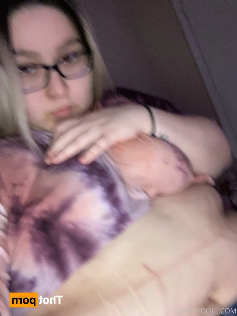 𝐋𝐚𝐭𝐢𝐧𝐚 𝐆𝐚𝐦𝐞𝐫 𝐧𝐞𝐞𝐝𝐬 𝐝*𝐜𝐤 🎮👸🏻💦 [ shadydoll ] Onlyfans leaked photo 14227114 on Hotleaks.tv