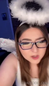 𝐋𝐚𝐭𝐢𝐧𝐚 𝐆𝐚𝐦𝐞𝐫 𝐧𝐞𝐞𝐝𝐬 𝐝*𝐜𝐤 🎮👸🏻💦 [ shadydoll ] Onlyfans leaked video 14671336 on Hotleaks.tv
