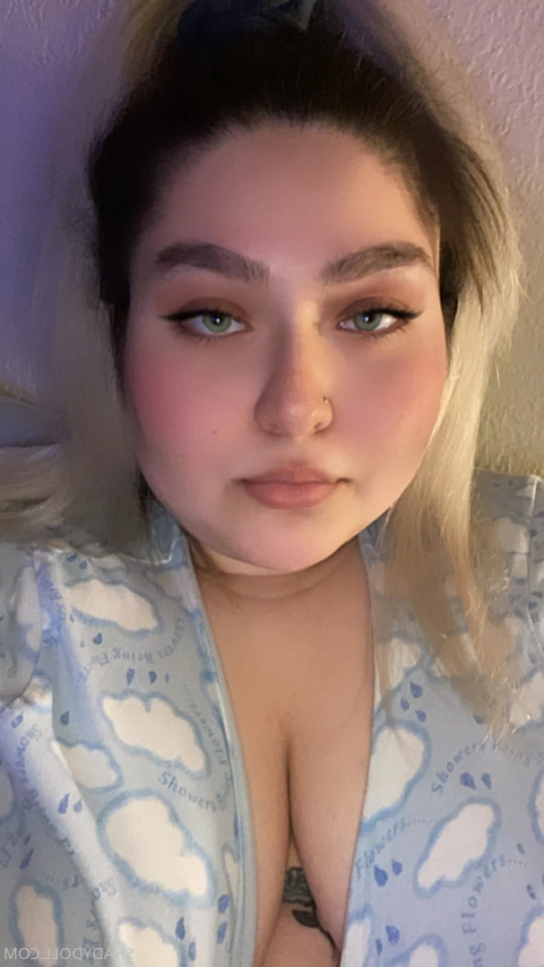 𝐋𝐚𝐭𝐢𝐧𝐚 𝐆𝐚𝐦𝐞𝐫 𝐧𝐞𝐞𝐝𝐬 𝐝*𝐜𝐤 🎮👸🏻💦 [ shadydoll ] Onlyfans leaked photo 14705412 on Hotleaks.tv