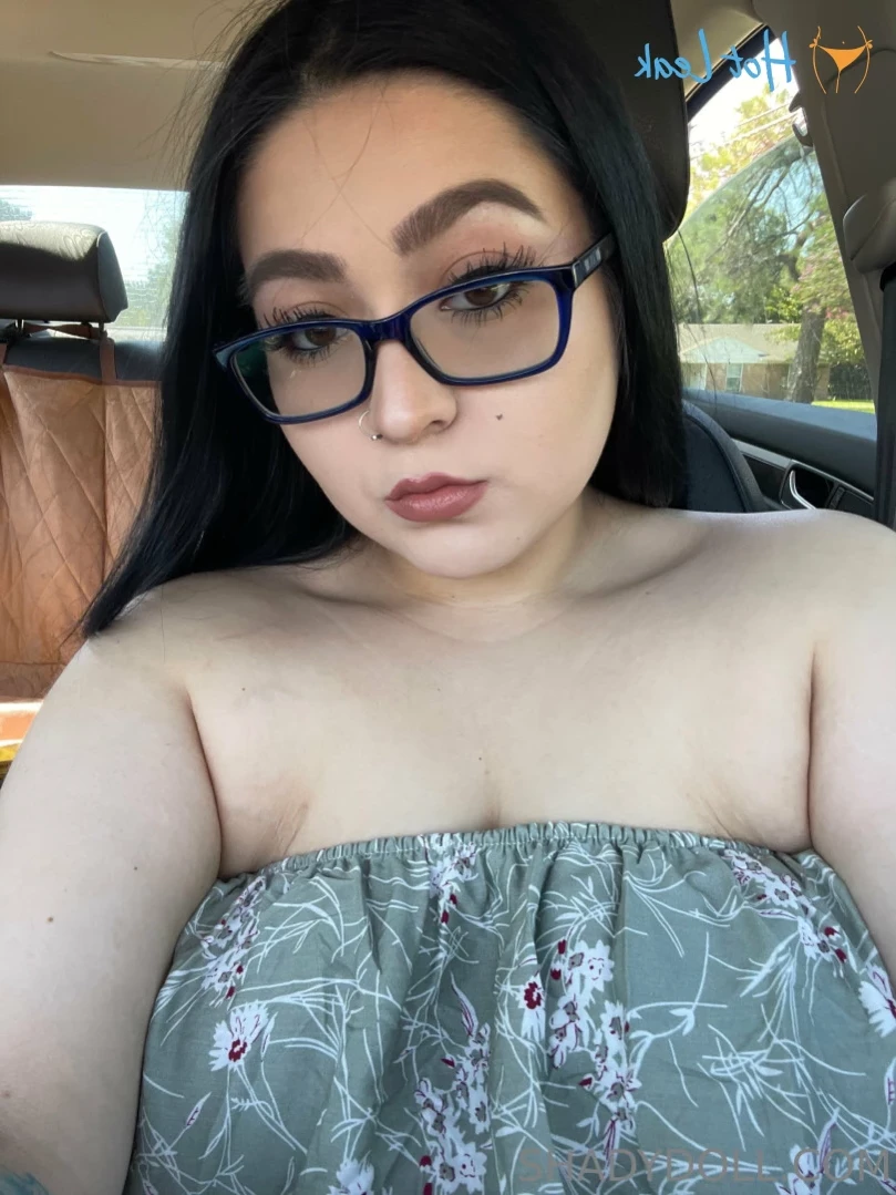 𝐋𝐚𝐭𝐢𝐧𝐚 𝐆𝐚𝐦𝐞𝐫 𝐧𝐞𝐞𝐝𝐬 𝐝*𝐜𝐤 🎮👸🏻💦 [ shadydoll ] Onlyfans leaked photo 15175511 on Hotleaks.tv