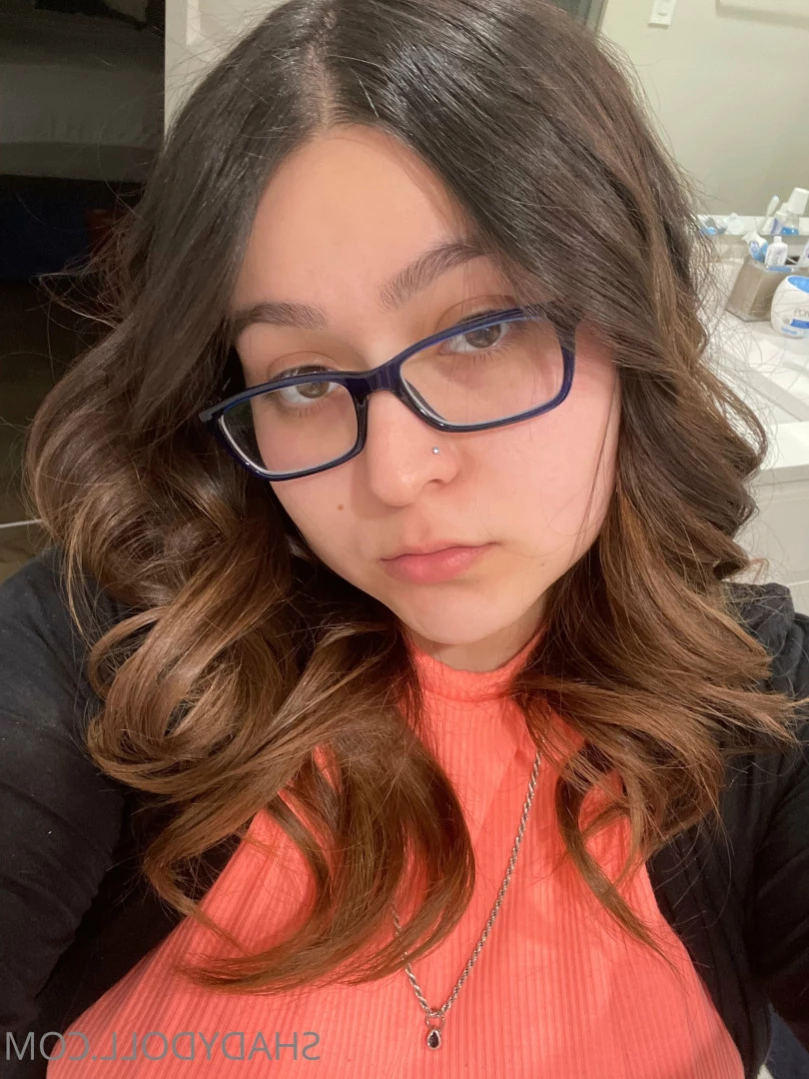 𝐋𝐚𝐭𝐢𝐧𝐚 𝐆𝐚𝐦𝐞𝐫 𝐧𝐞𝐞𝐝𝐬 𝐝*𝐜𝐤 🎮👸🏻💦 [ shadydoll ] Onlyfans leaked photo 15465801 on Hotleaks.tv
