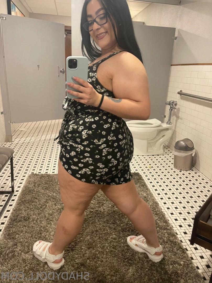 𝐋𝐚𝐭𝐢𝐧𝐚 𝐆𝐚𝐦𝐞𝐫 𝐧𝐞𝐞𝐝𝐬 𝐝*𝐜𝐤 🎮👸🏻💦 [ shadydoll ] Onlyfans leaked photo 15912843 on Hotleaks.tv