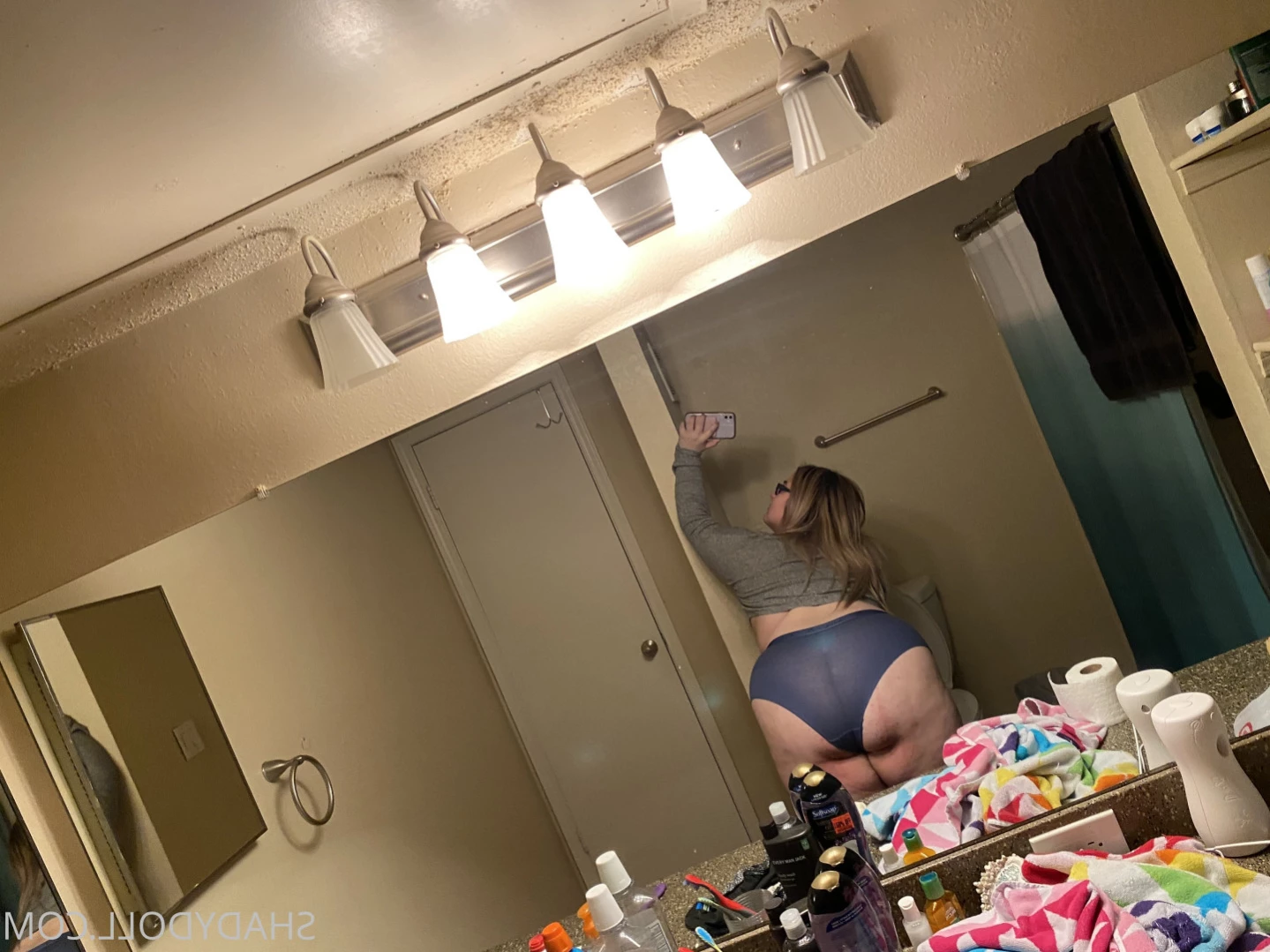 𝐋𝐚𝐭𝐢𝐧𝐚 𝐆𝐚𝐦𝐞𝐫 𝐧𝐞𝐞𝐝𝐬 𝐝*𝐜𝐤 🎮👸🏻💦 [ shadydoll ] Onlyfans leaked photo 15967222 on Hotleaks.tv