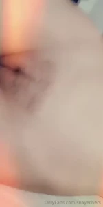 18285105